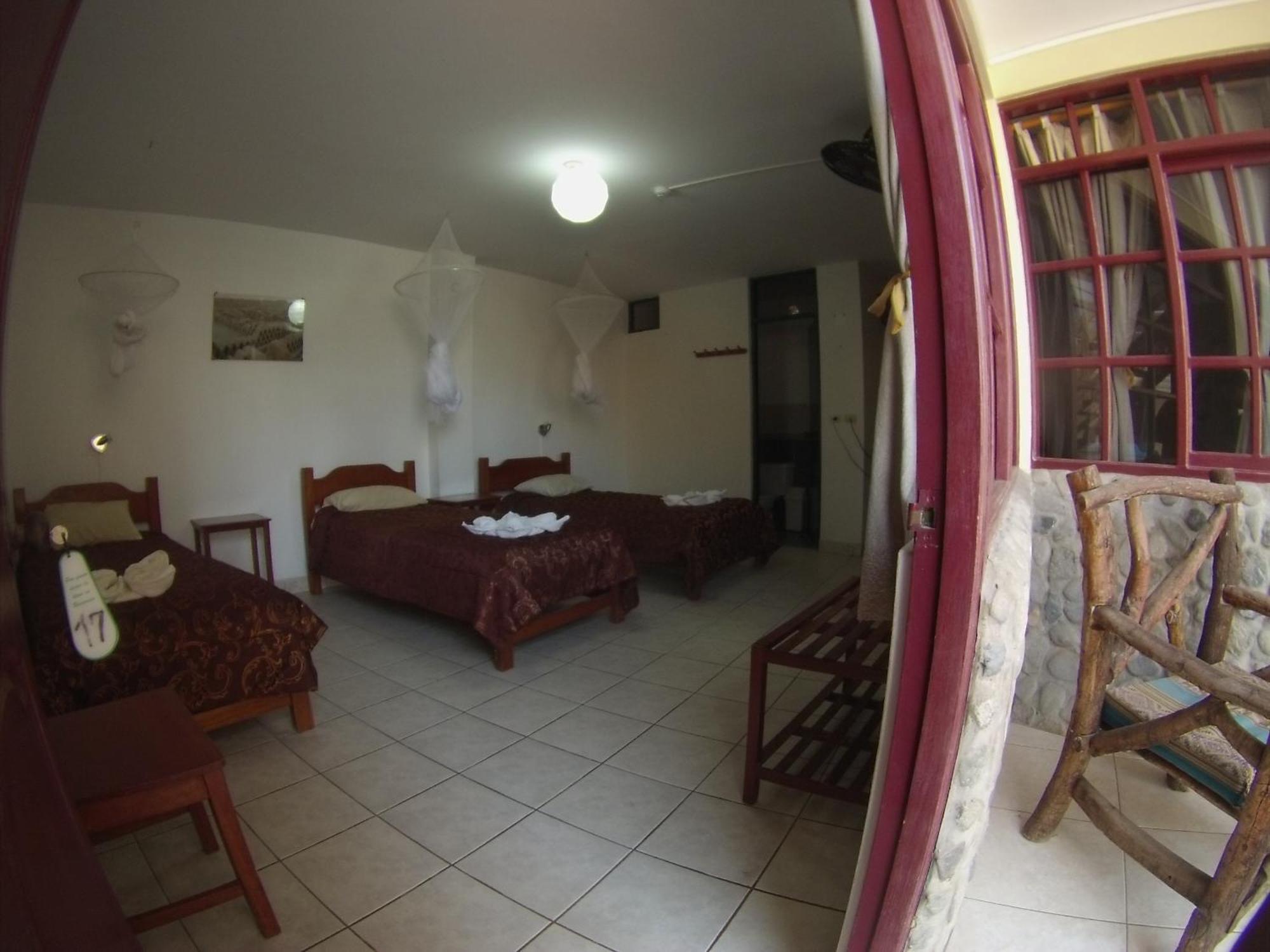 Hostal Naylamp Huanchaco Buitenkant foto